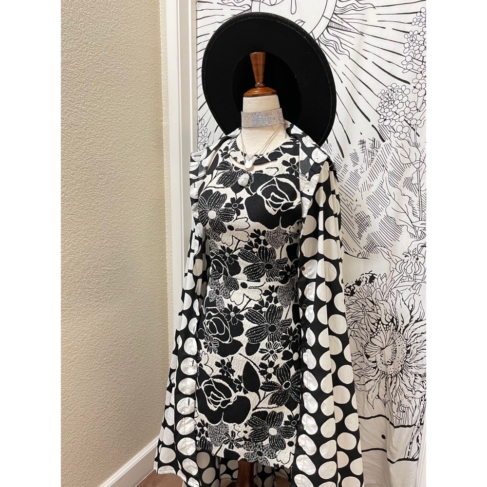 🌈 Gorgeous flower pop art dress - Picture 10 of 11